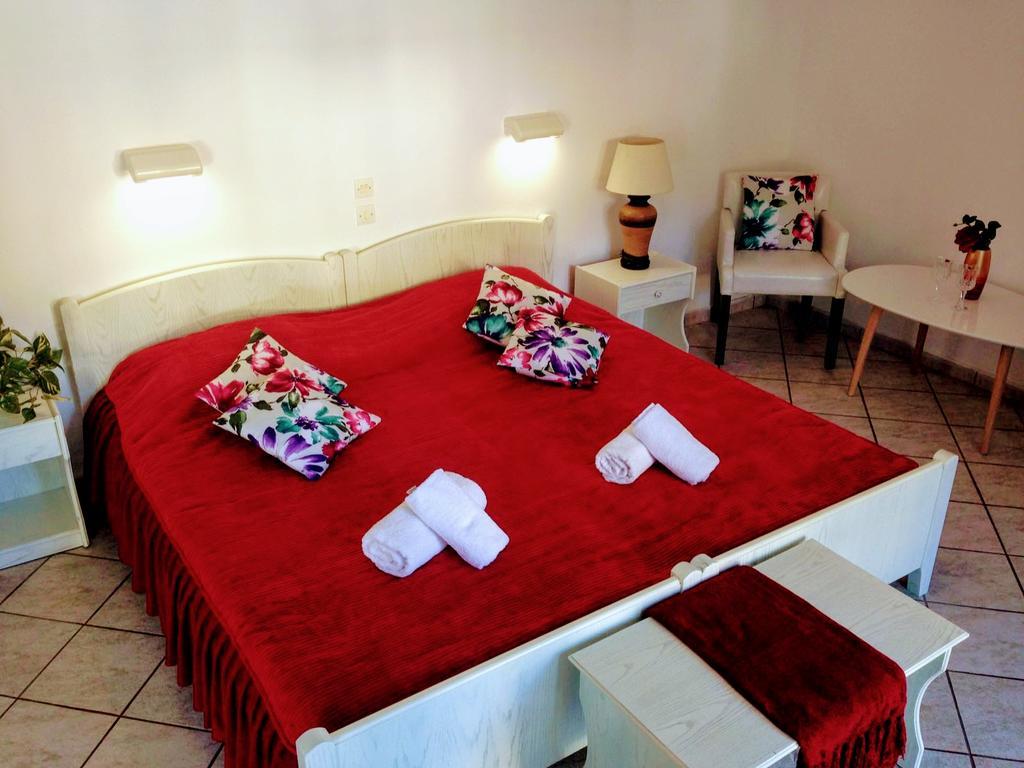 Apart Hotel Blumarin Agios Gordios  Extérieur photo