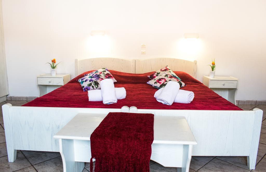 Apart Hotel Blumarin Agios Gordios  Extérieur photo